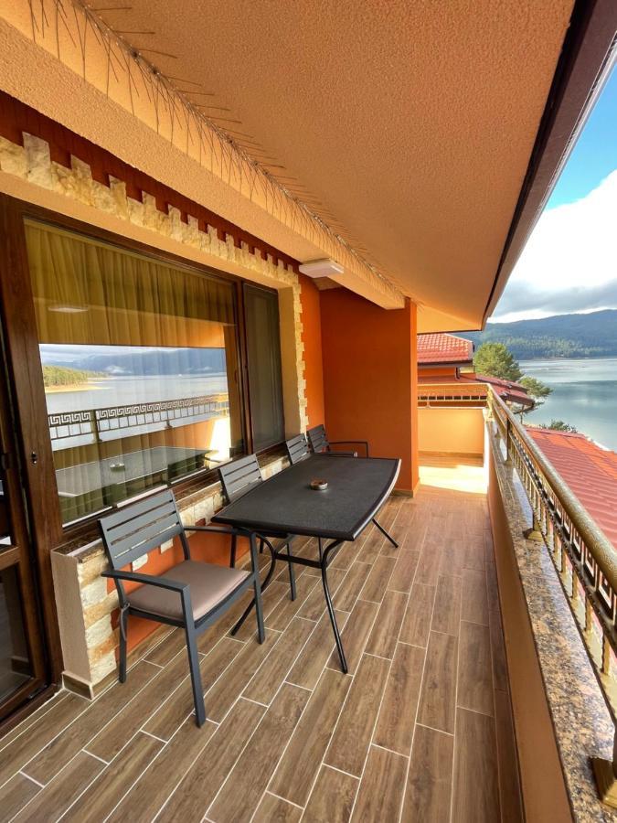 Къщи За Гости Иварос - Доспат Dospat Exterior photo
